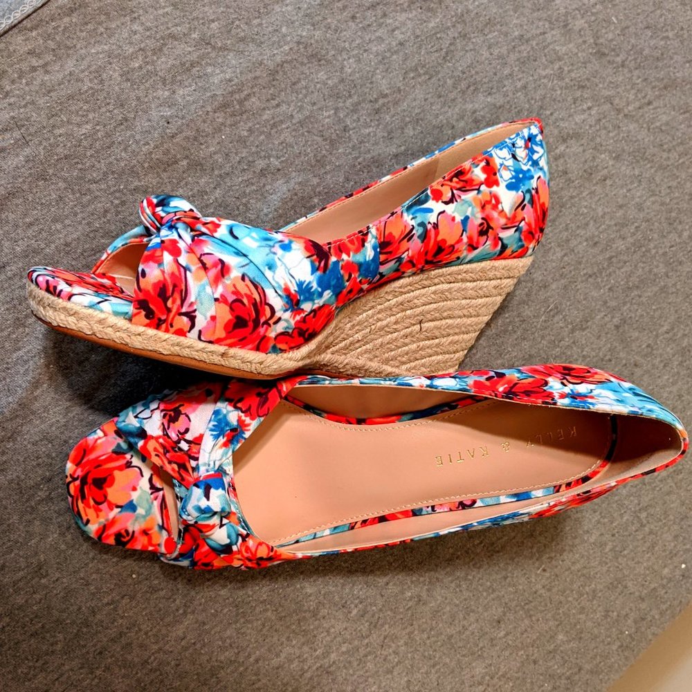 Katie & Kelly Ivala Espadrille floral wedge shoes sandals